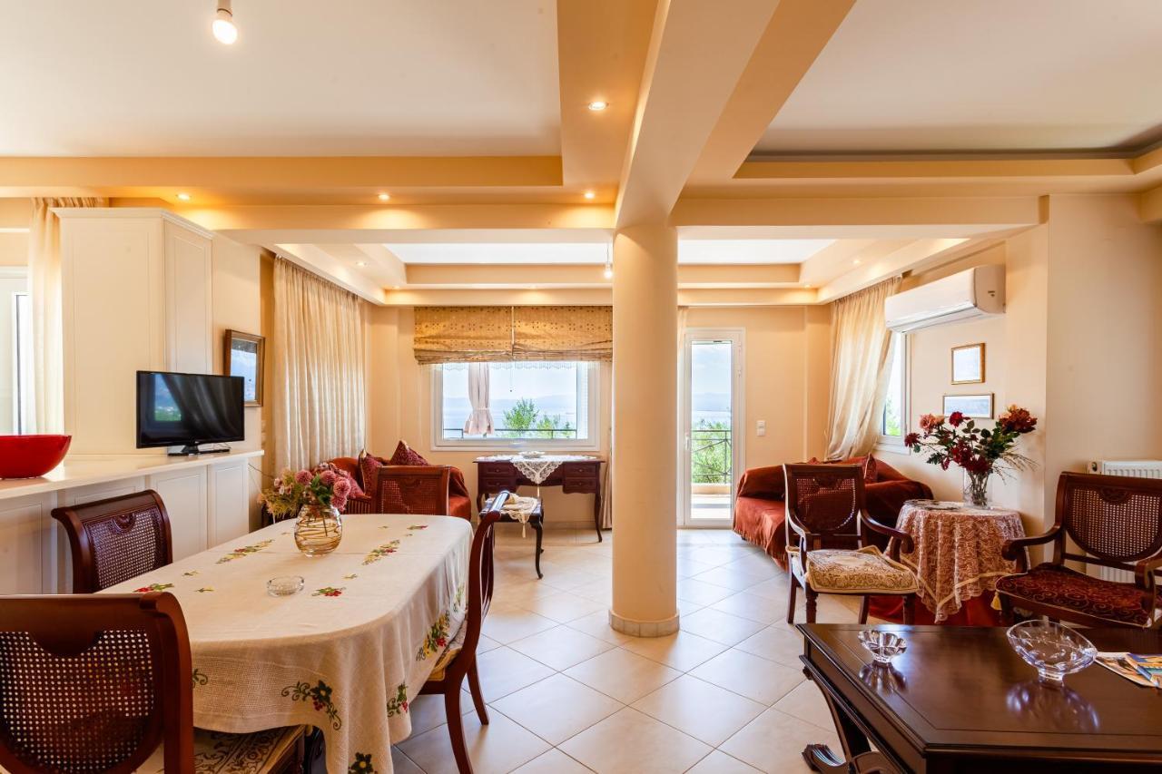 Verga Majestic Sunsets - Elegant & Secluded Retreat Kalamata Exterior photo